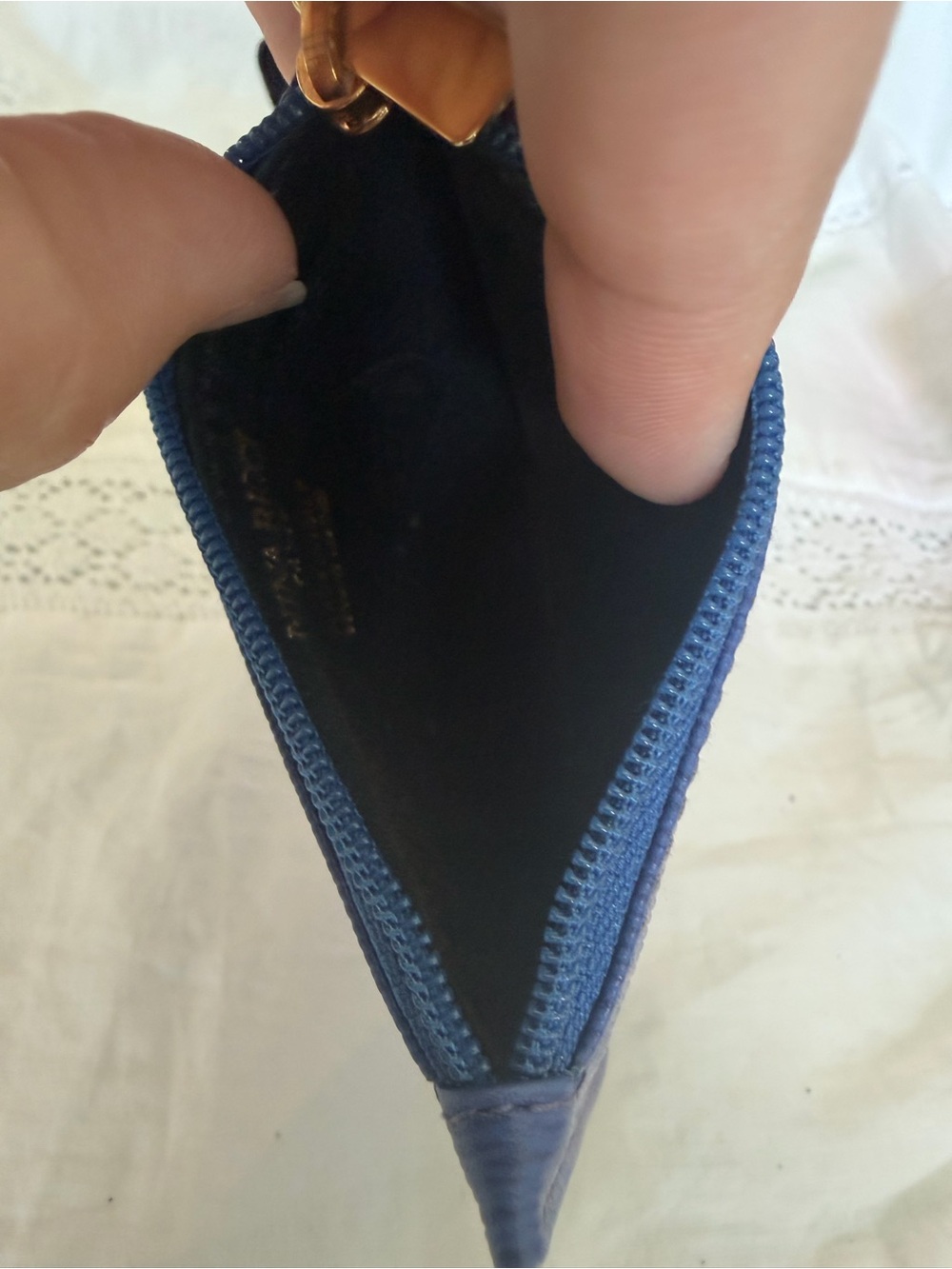 Nina Ricci Pouch Wallet - Picture 5 of 6